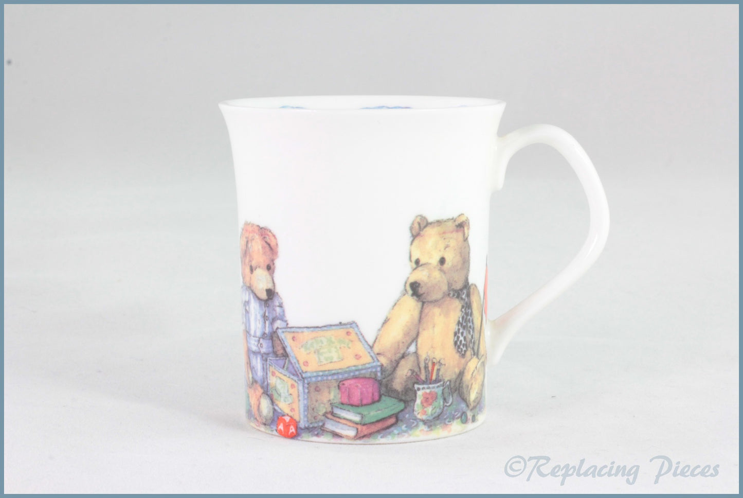Queens - Tales Of Teddies - Mug