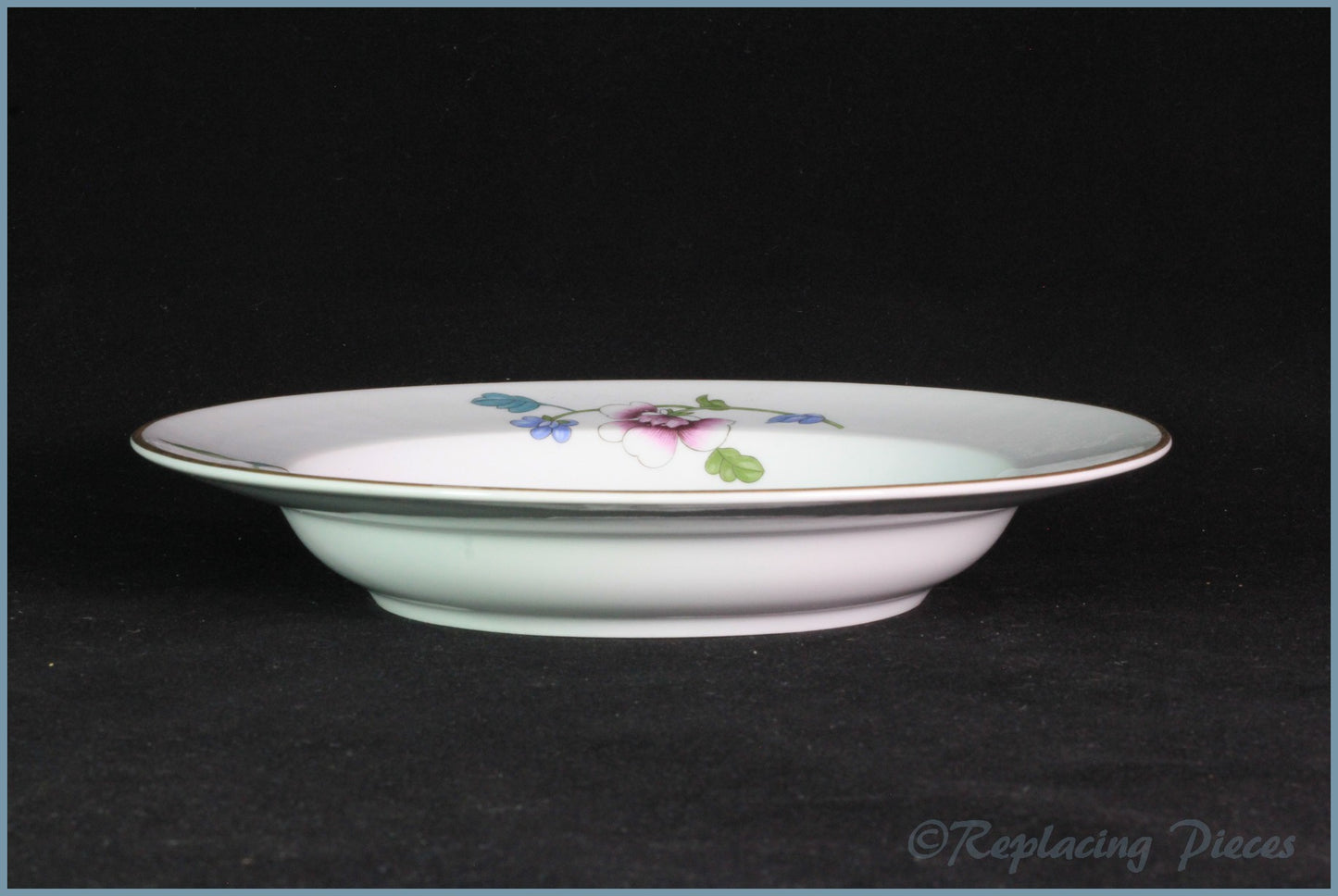 Royal Worcester - Astley (Gold Edge) - 9" Rimmed Bowl