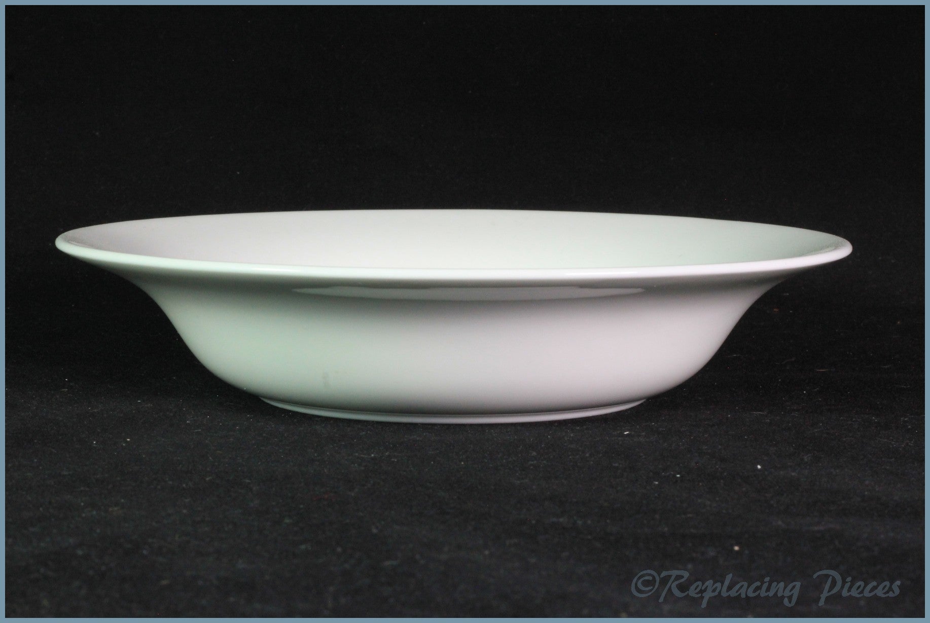 Wedgwood - Wakefield - 7 3/4" Rimmed Bowl