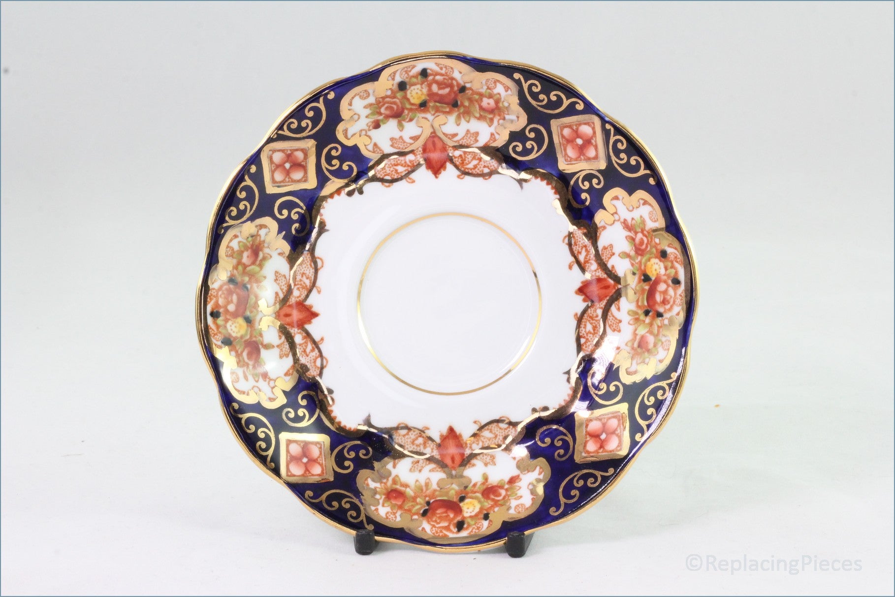 Royal Albert - Heirloom - Tea Saucer