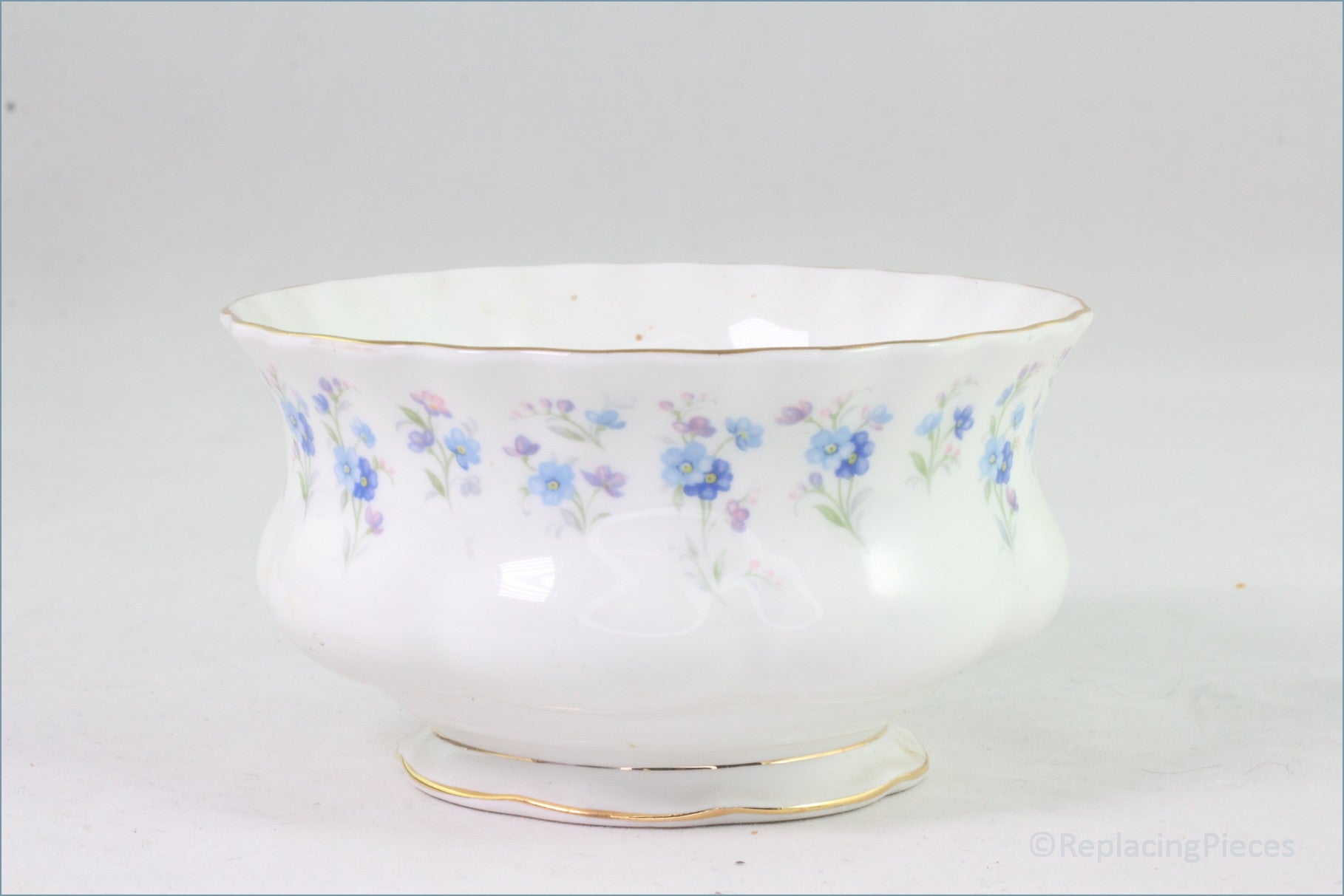 Royal Albert - Memory Lane - Sugar Bowl (Tea)