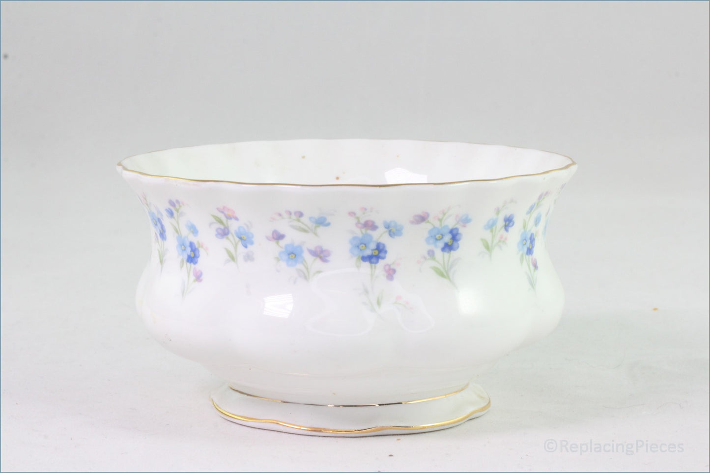 Royal Albert - Memory Lane - Sugar Bowl (Tea)
