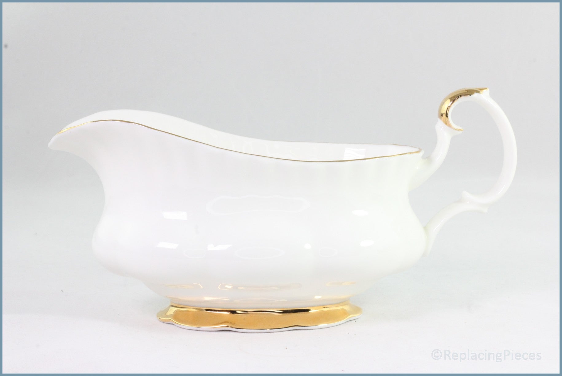 Royal Albert - Val D'Or - Gravy Boat