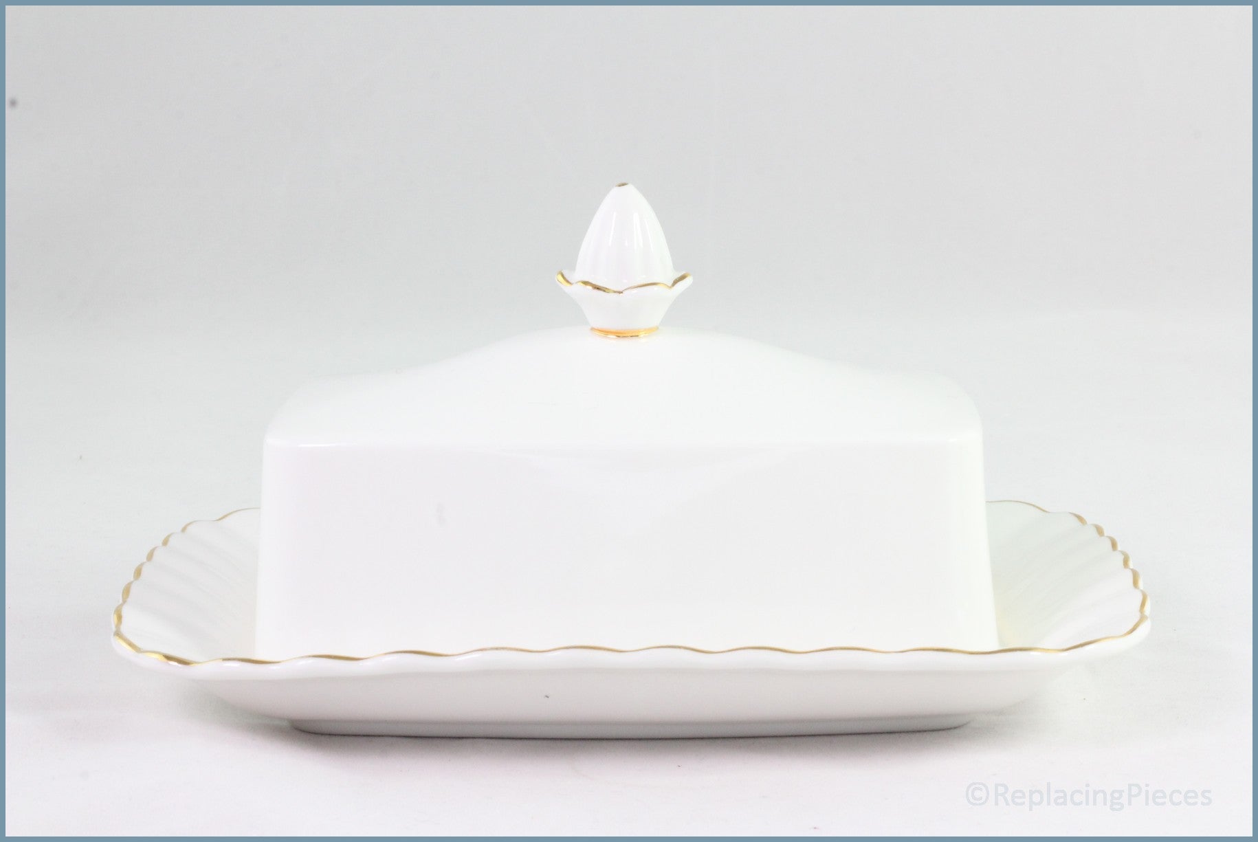 Royal Albert - Val D'Or - Lidded Butter Dish