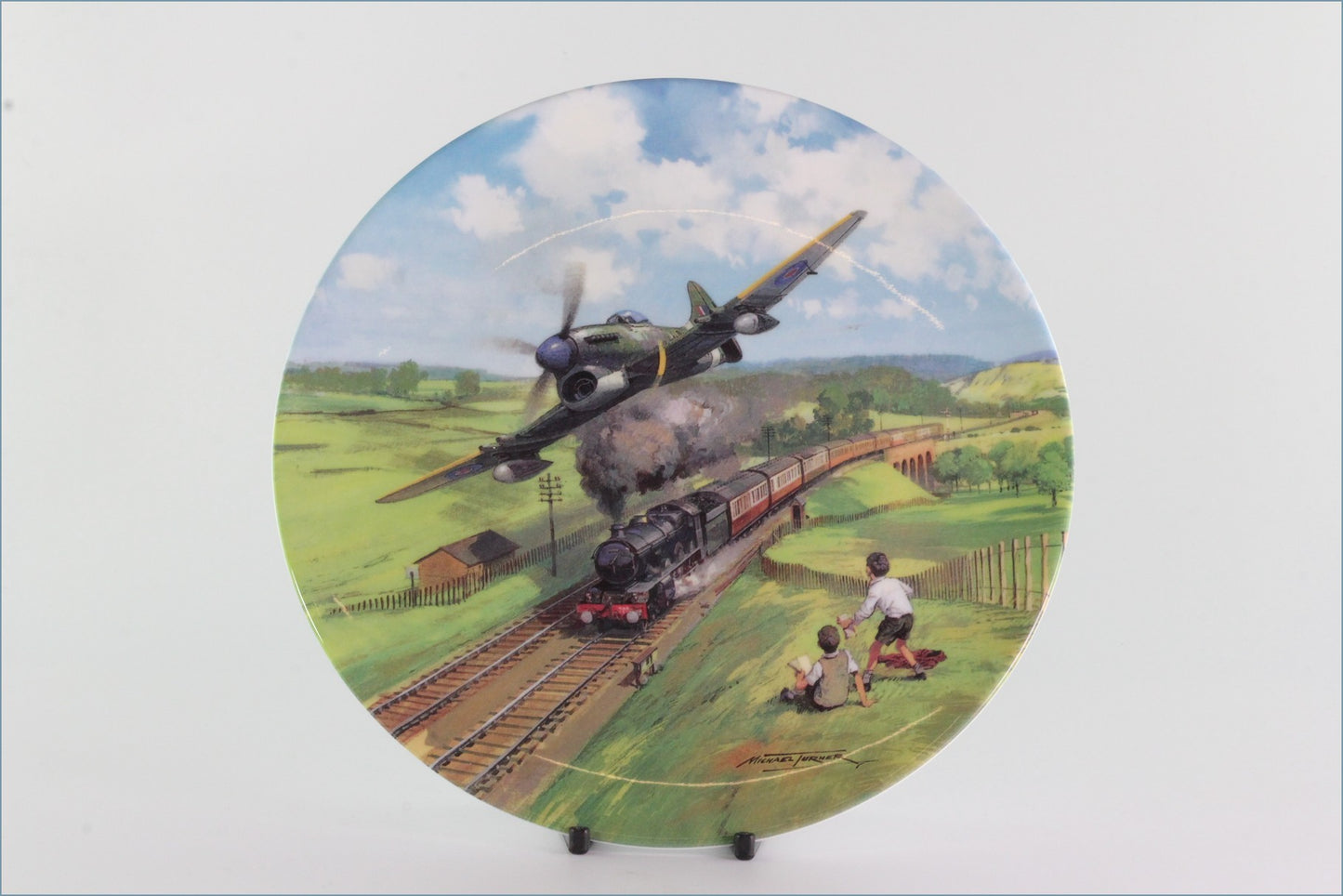 Royal Doulton - Heroes Of The Sky - Halifax Salute (no.12)