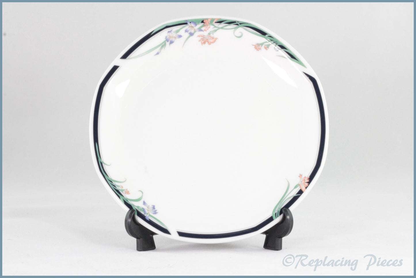Royal Doulton - Juno - 6 1/2" Side Plate