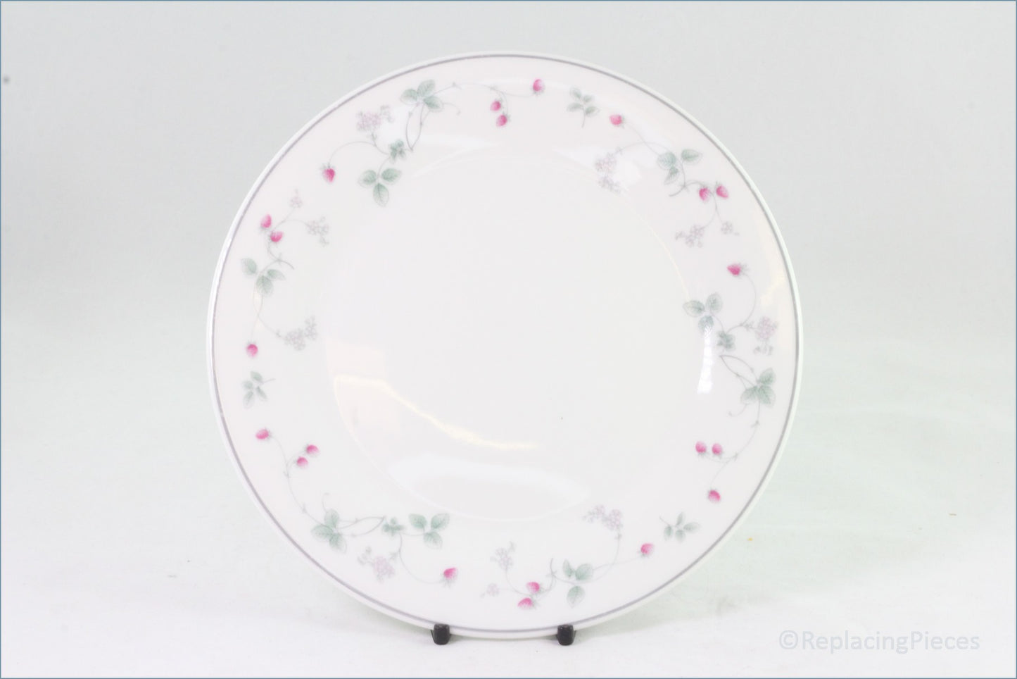 Royal Doulton - Strawberry Fayre - 8" Salad Plate