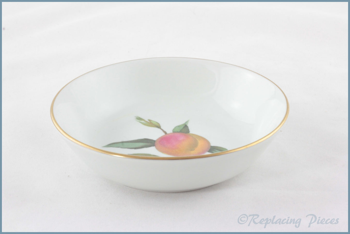 Royal Worcester - Evesham Gold - Fruit Saucer