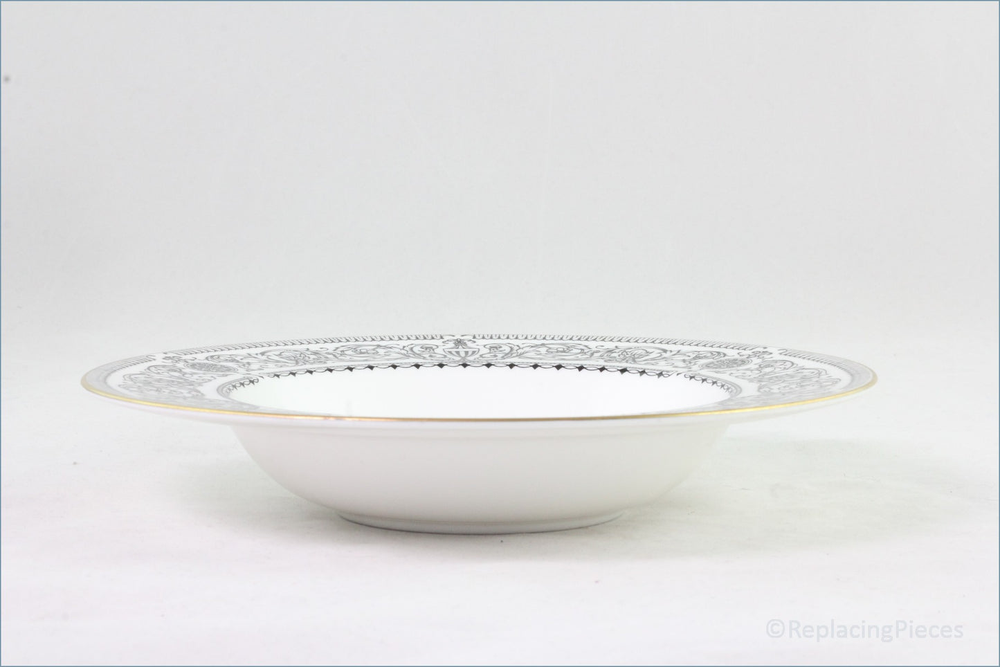Royal Worcester - Padua - 8" Rimmed Bowl