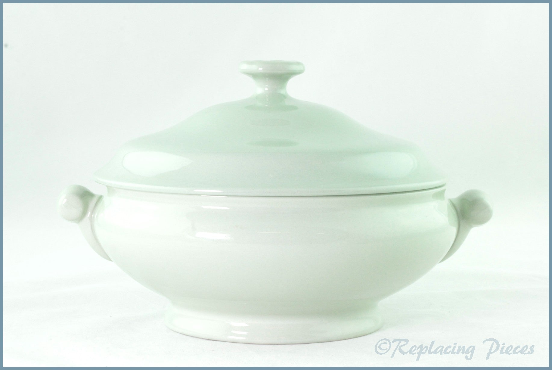 Spode Flemish Green Lidded Vegetable Dish – ReplacingPieces