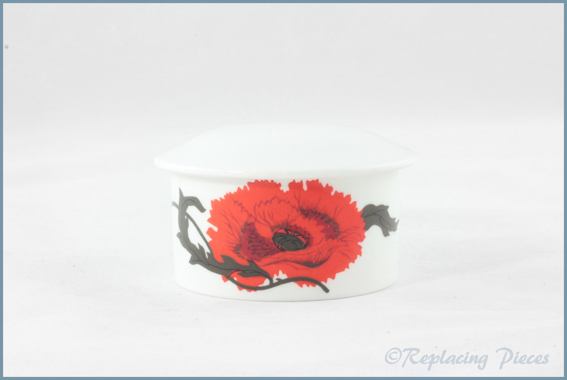 Wedgwood (Susie Cooper) - Cornpoppy - Lidded Sugar Bowl