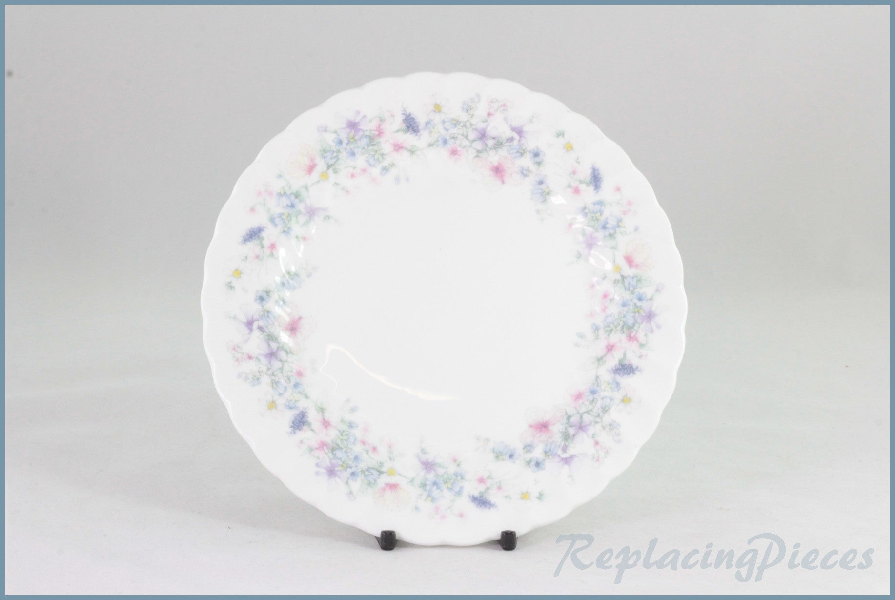 Wedgwood - Angela (Fluted) (R4870) - 6 3/4" Side Plate