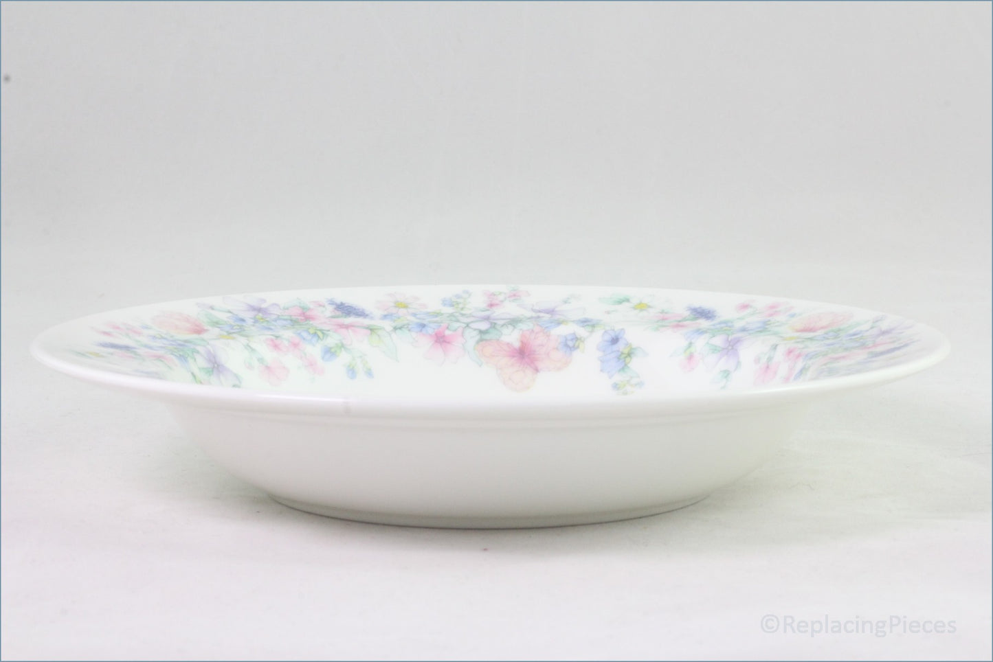 Wedgwood - Angela (Plain Edge) - 8" Rimmed Bowl