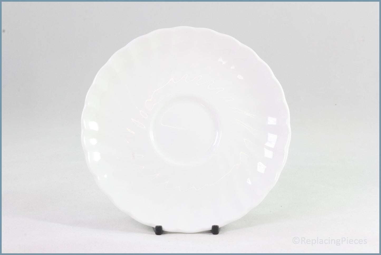 Wedgwood - Candlelight - Breakfast Saucer