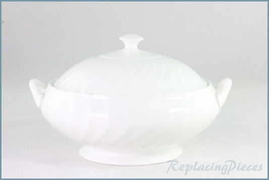Wedgwood - Candlelight - Lidded Vegetable Dish