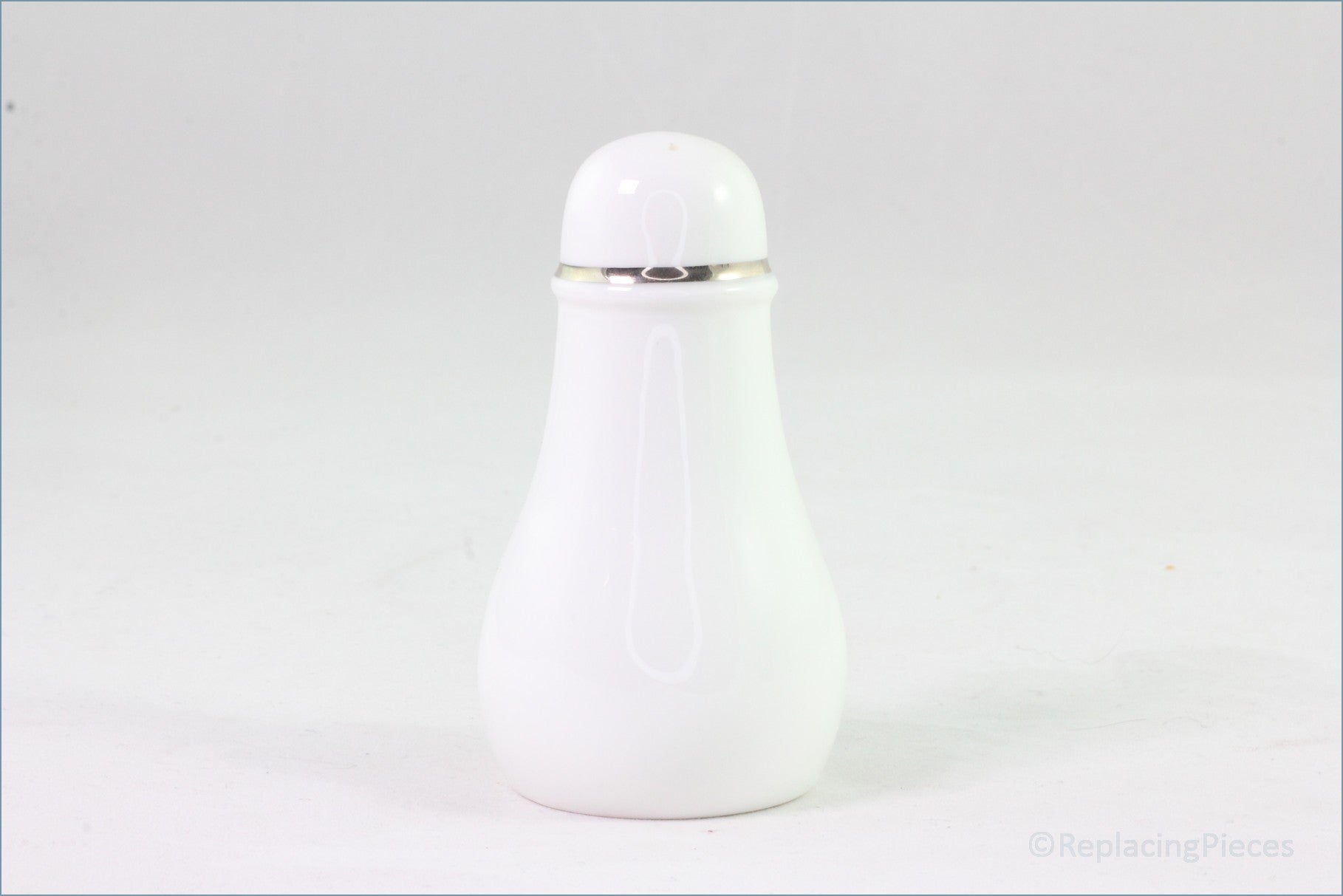 Wedgwood - Carlyn - Salt Pot