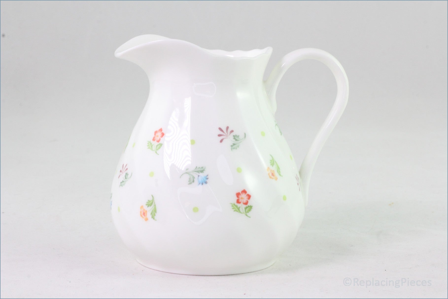 Wedgwood - Cascade - Milk Jug