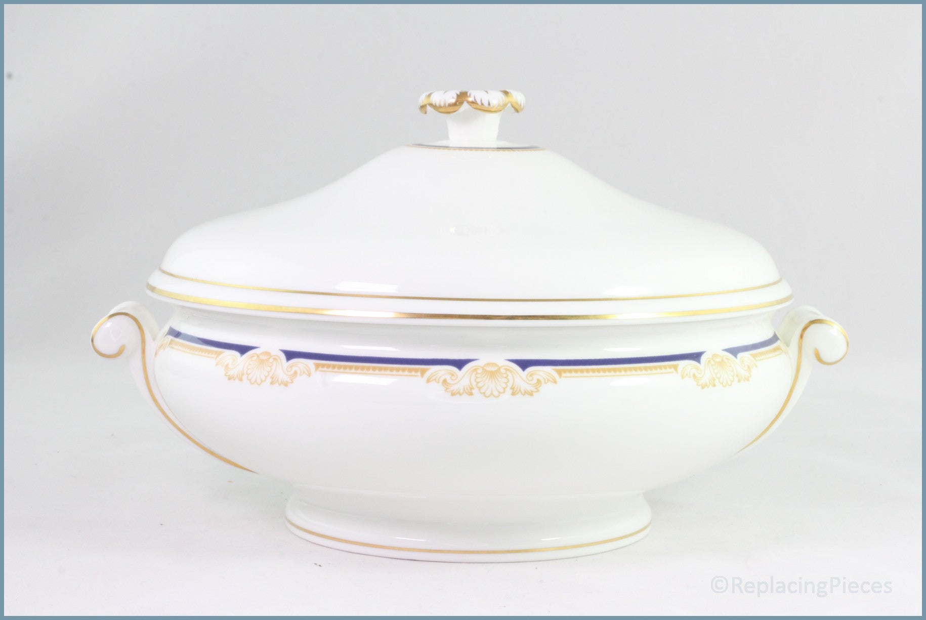Wedgwood - Cavendish - Lidded Vegetable Dish