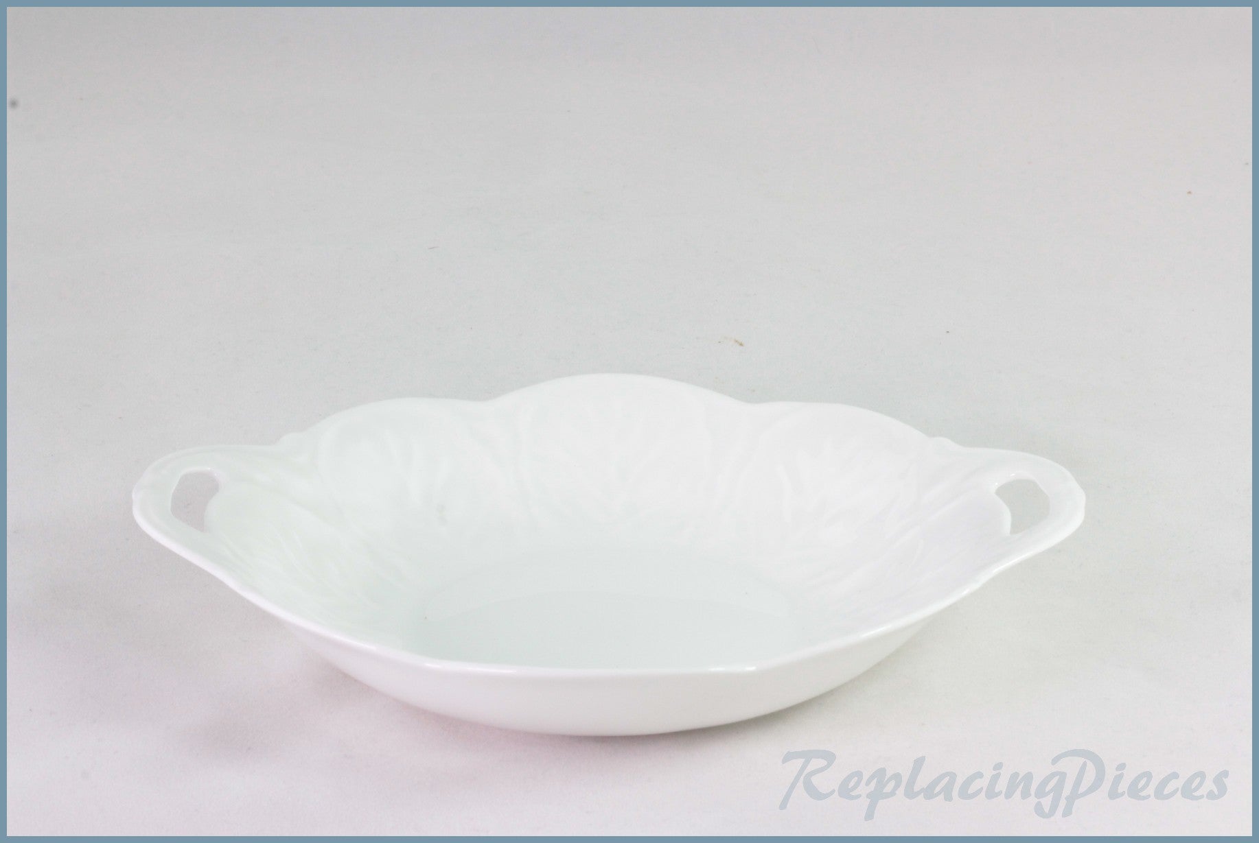 Wedgwood - Countryware - Handled Tray