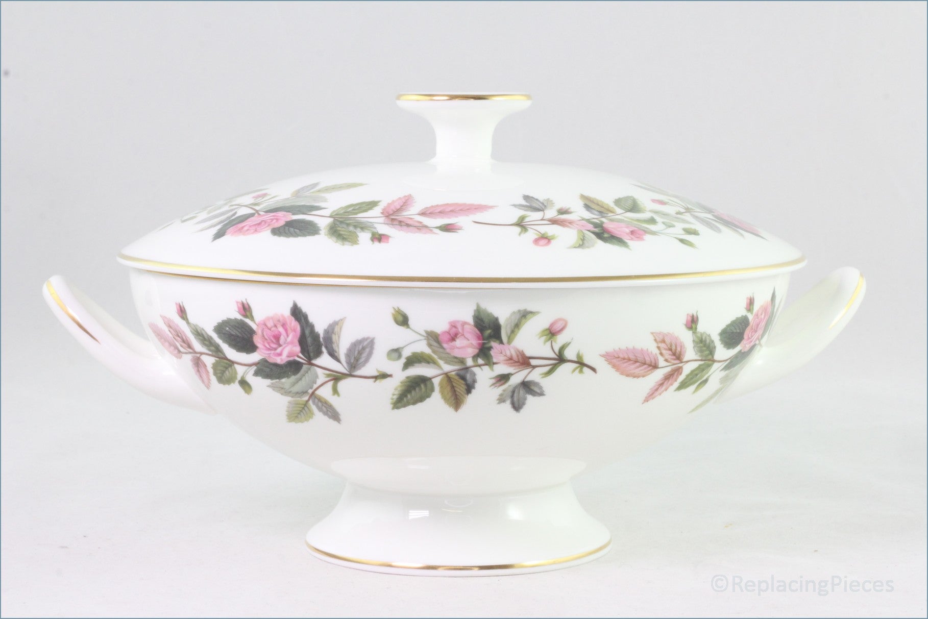 Wedgwood - Hathaway Rose - Lidded Vegetable Dish