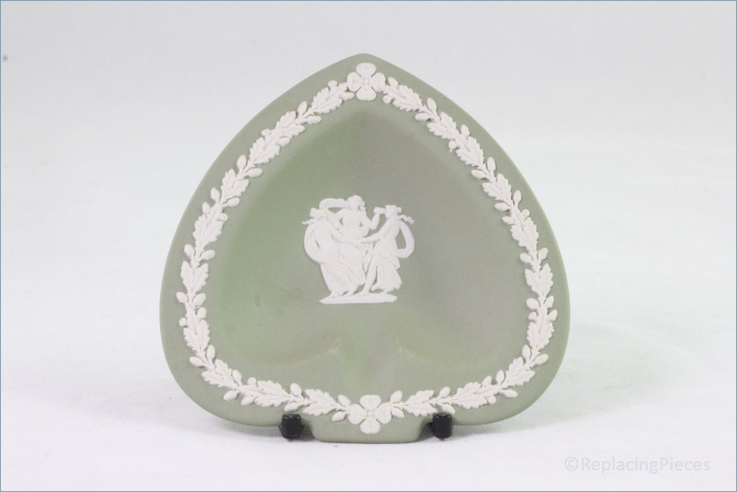 Wedgwood - Jasperware (Sage Green) - Spade Shaped Pin Tray - WWJWG7
