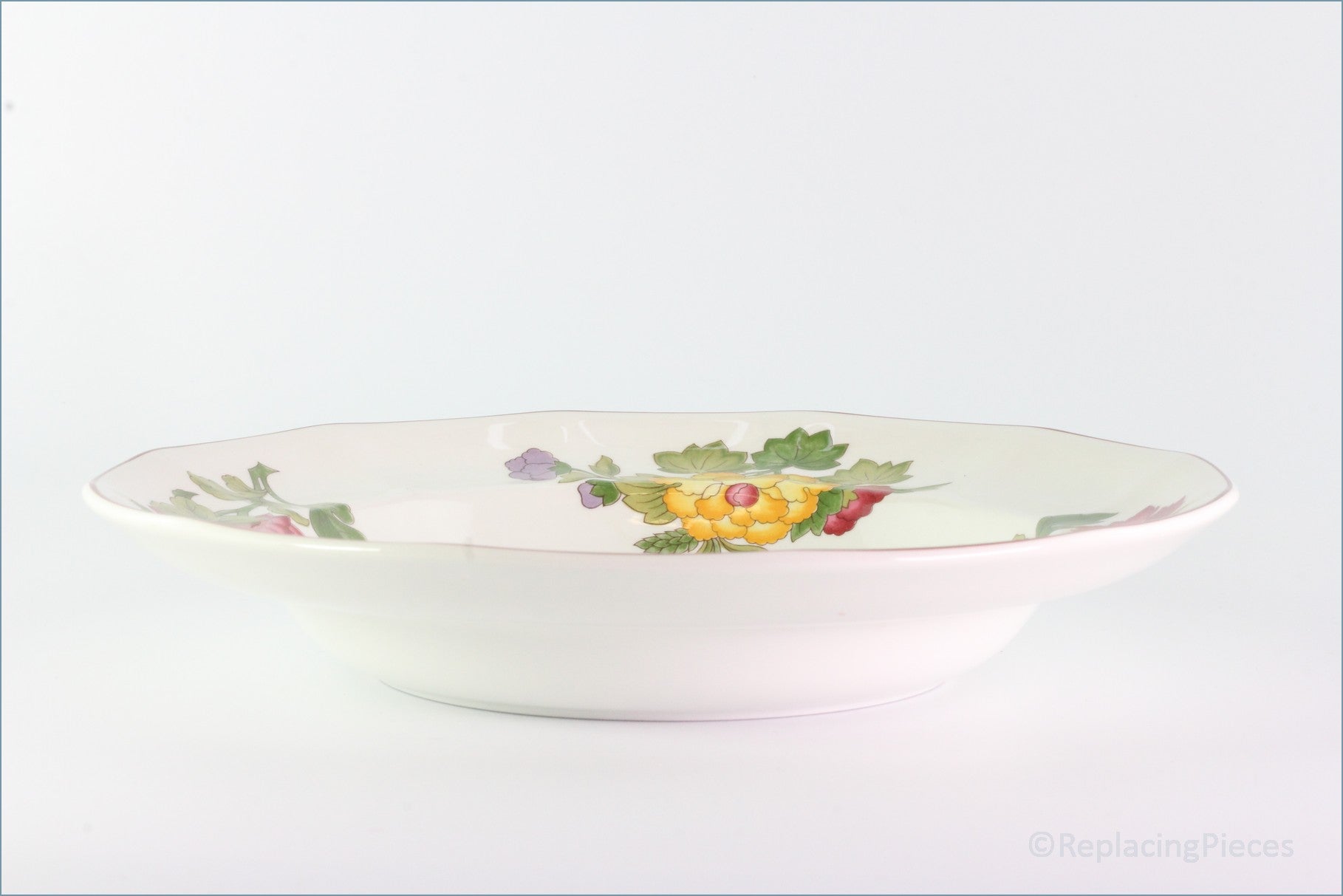 Wedgwood - Kimono - 9" Rimmed Bowl