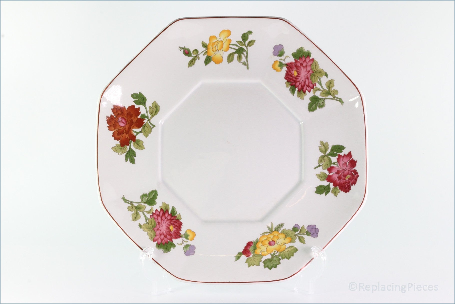 Wedgwood - Kimono - Soup Tureen Under Plate