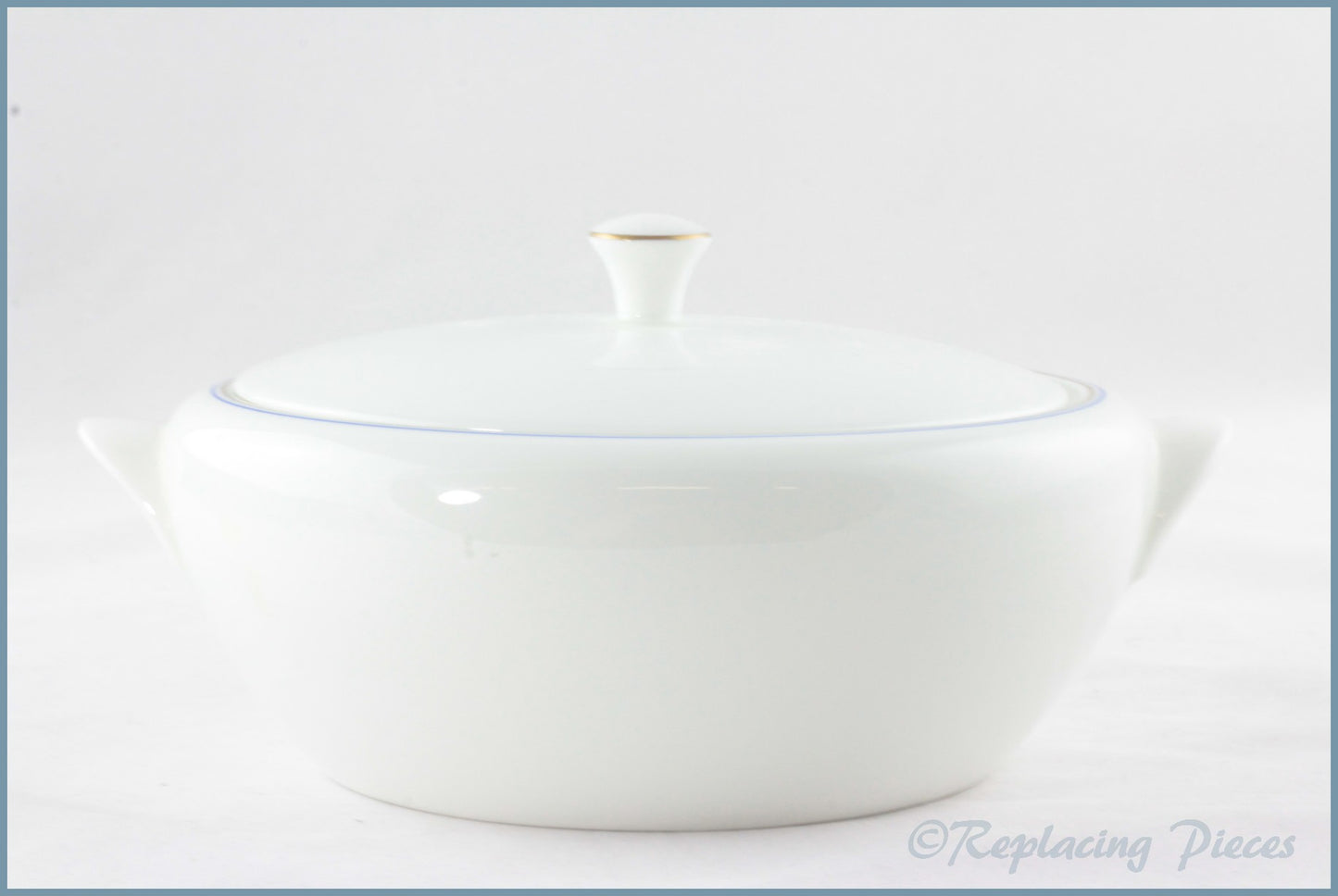 Wedgwood - Mystique Blue - Lidded Vegetable Dish