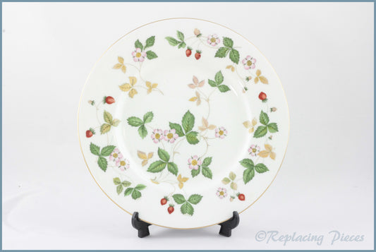 Wedgwood - Wild Strawberry - 9" Luncheon Plate