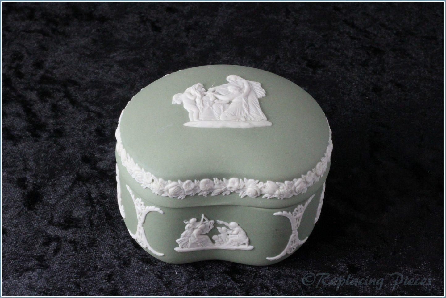 Wedgwood - Jasperware (Sage Green) - Kidney Shaped Lidded Box - WWJWG2