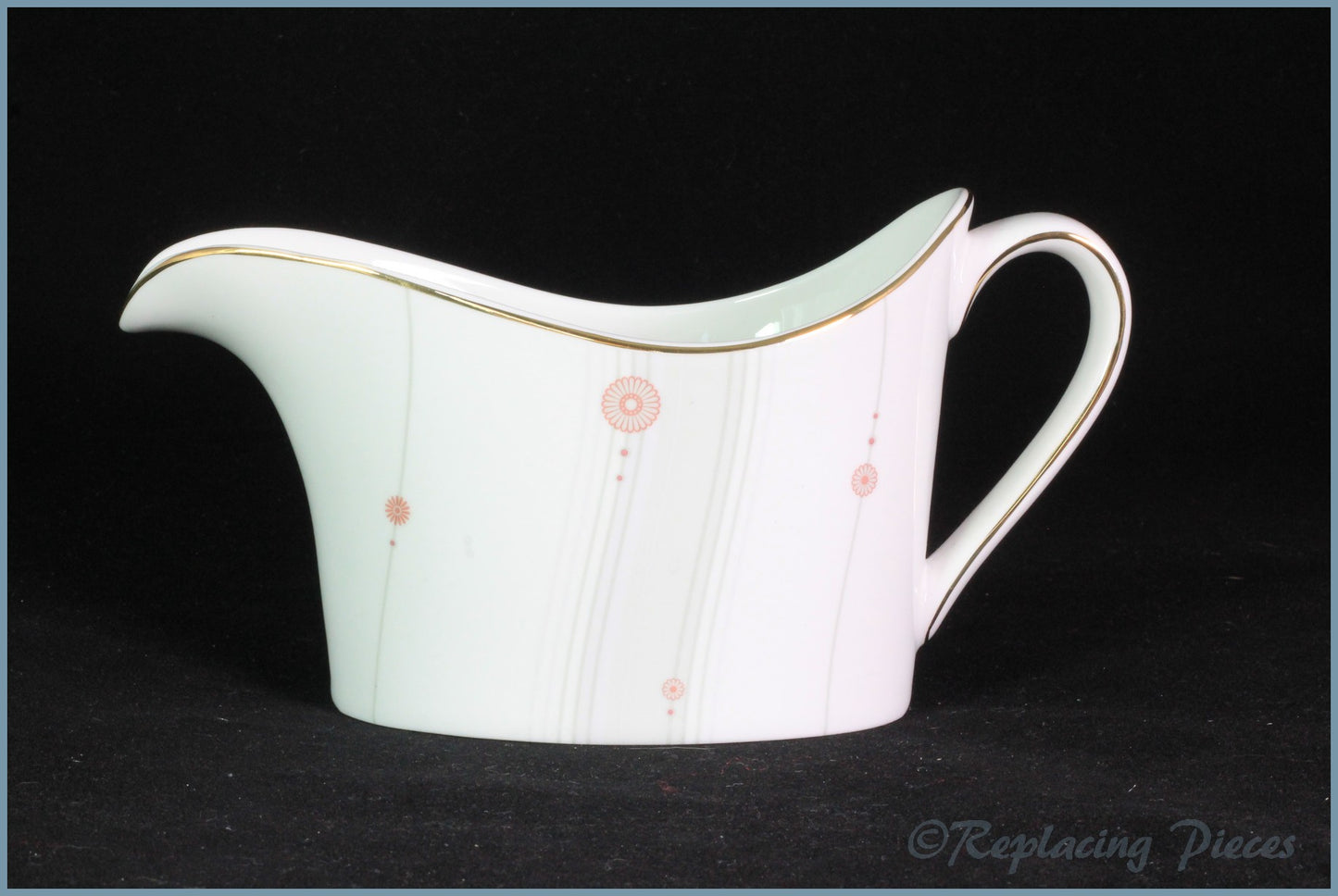 Wedgwood - Satin - Gravy Boat