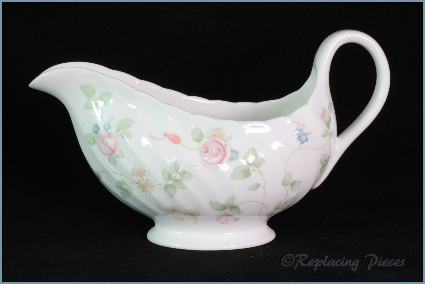 Wedgwood - Rosehip - Gravy Boat