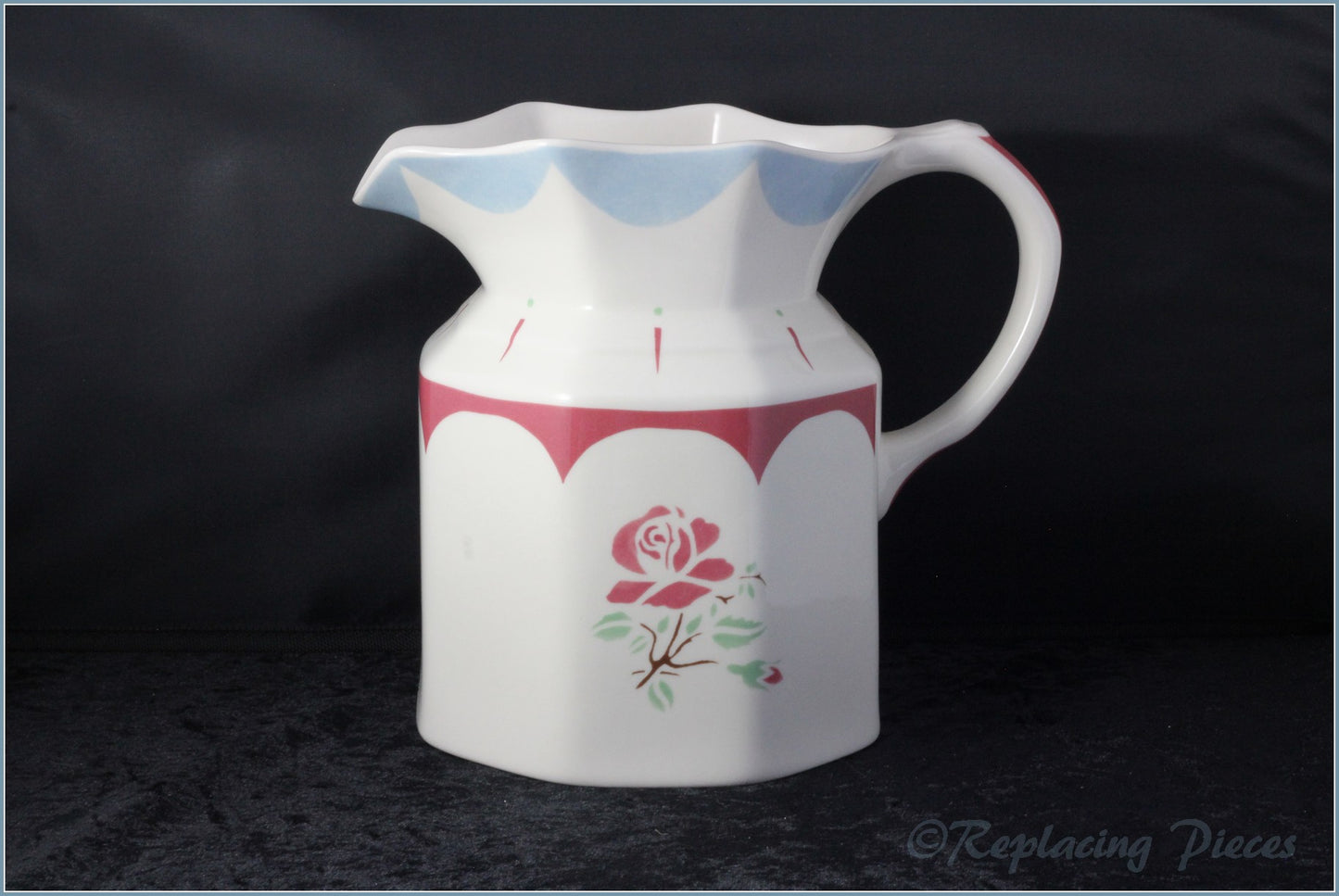 Johnson Brothers - Farmhouse Chic - Large Fenton Jug