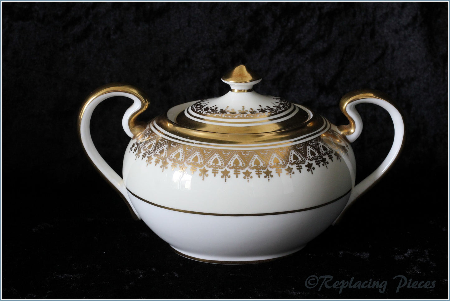 Aynsley - Champagne - Lidded Sugar Bowl