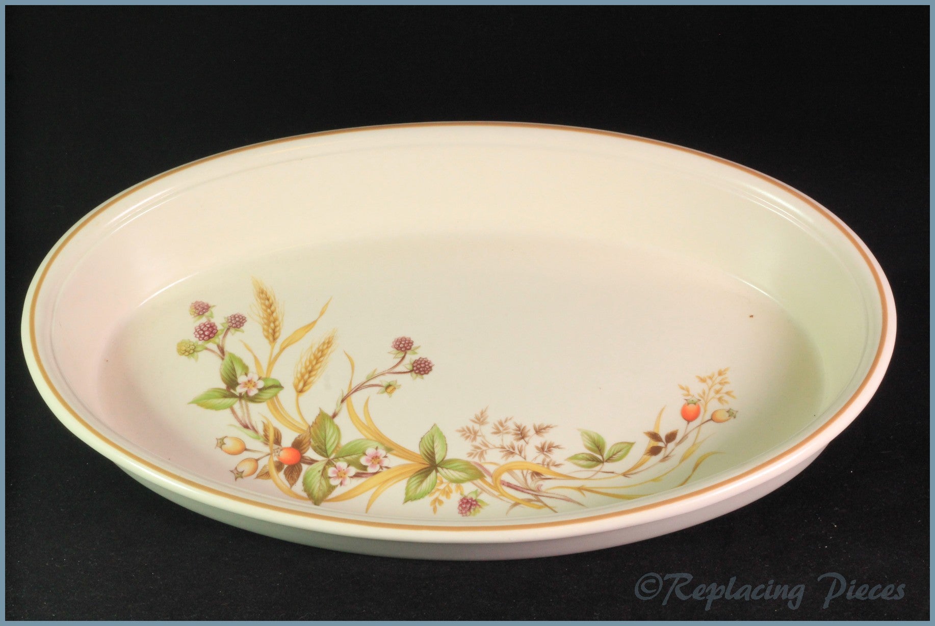 Marks & Spencer - Harvest - 12 1/4" Oval Roaster