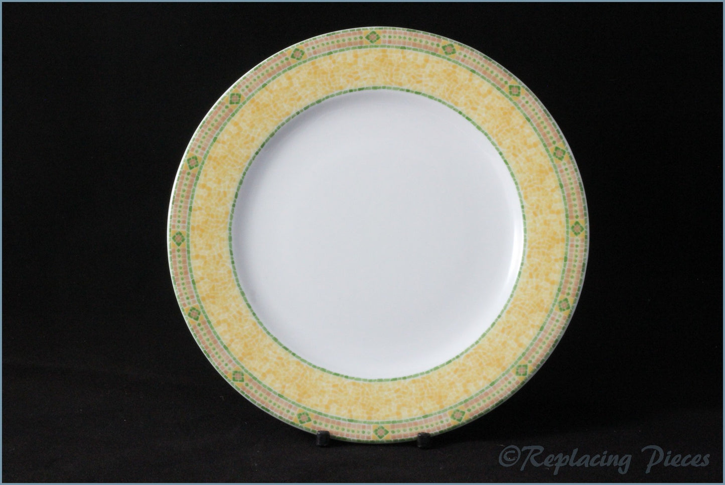 Wedgwood - Florence - 9" Luncheon Plate