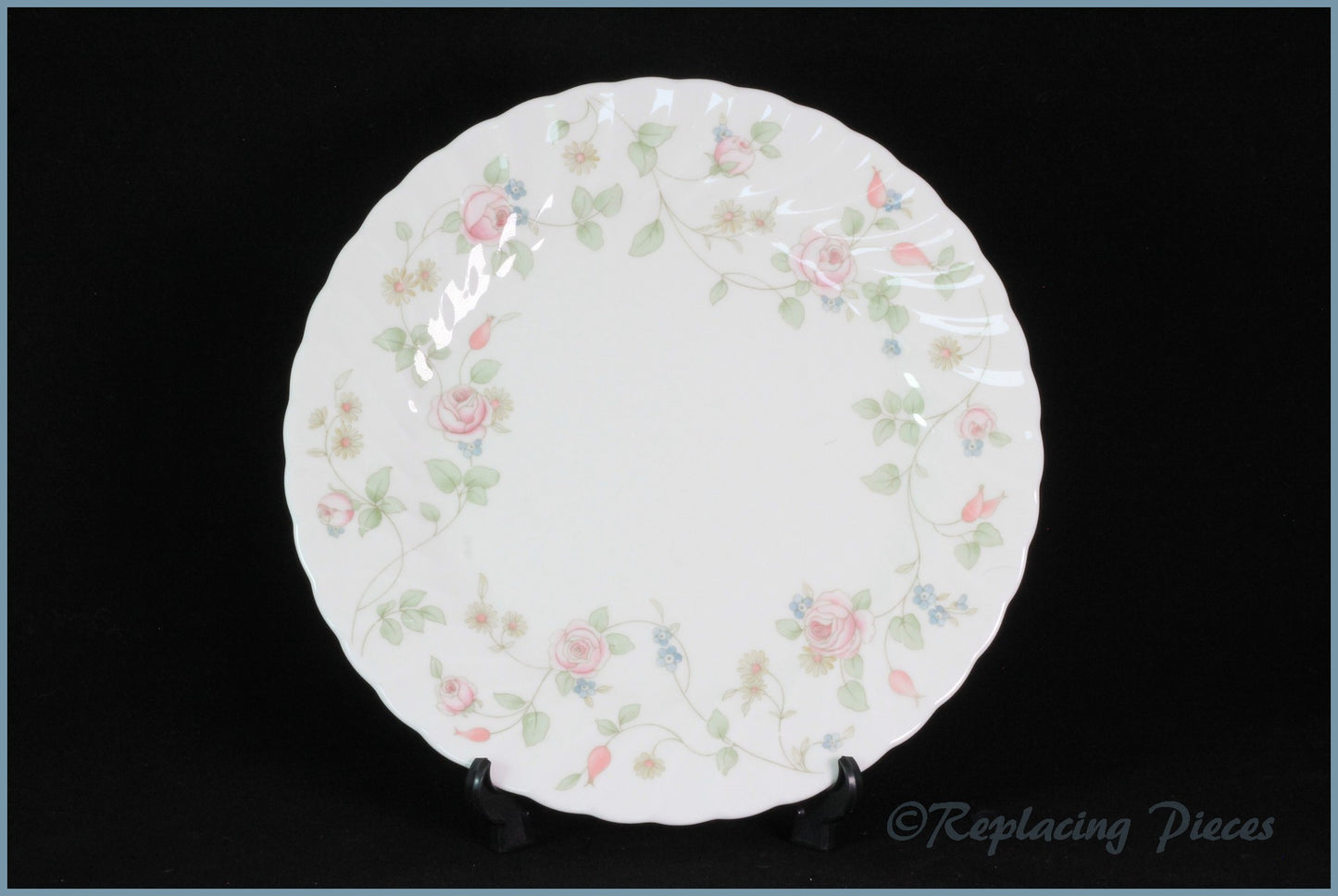 Wedgwood - Rosehip - 8 3/4" Salad Plate