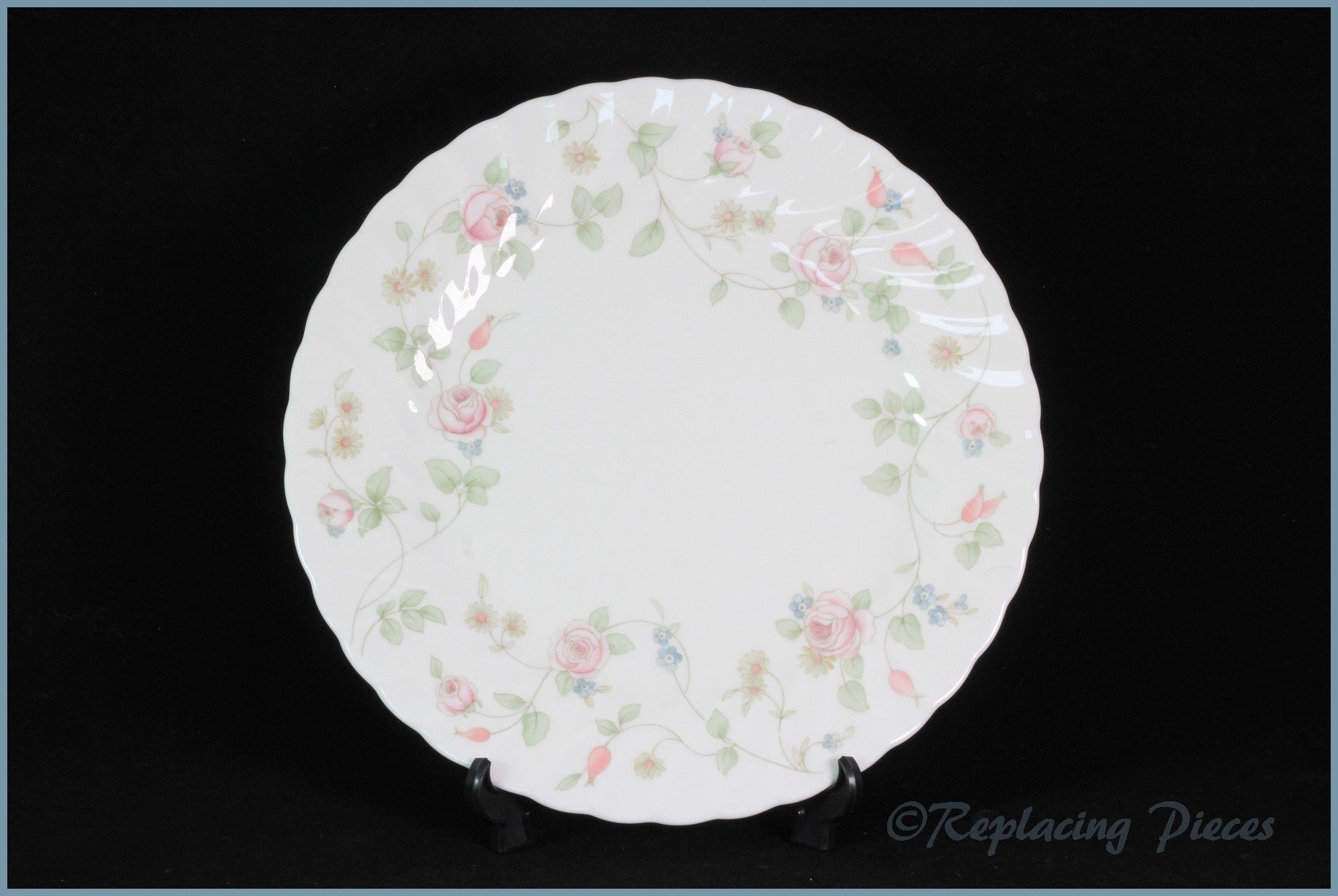 Wedgwood - Rosehip - 8 3/4" Salad Plate