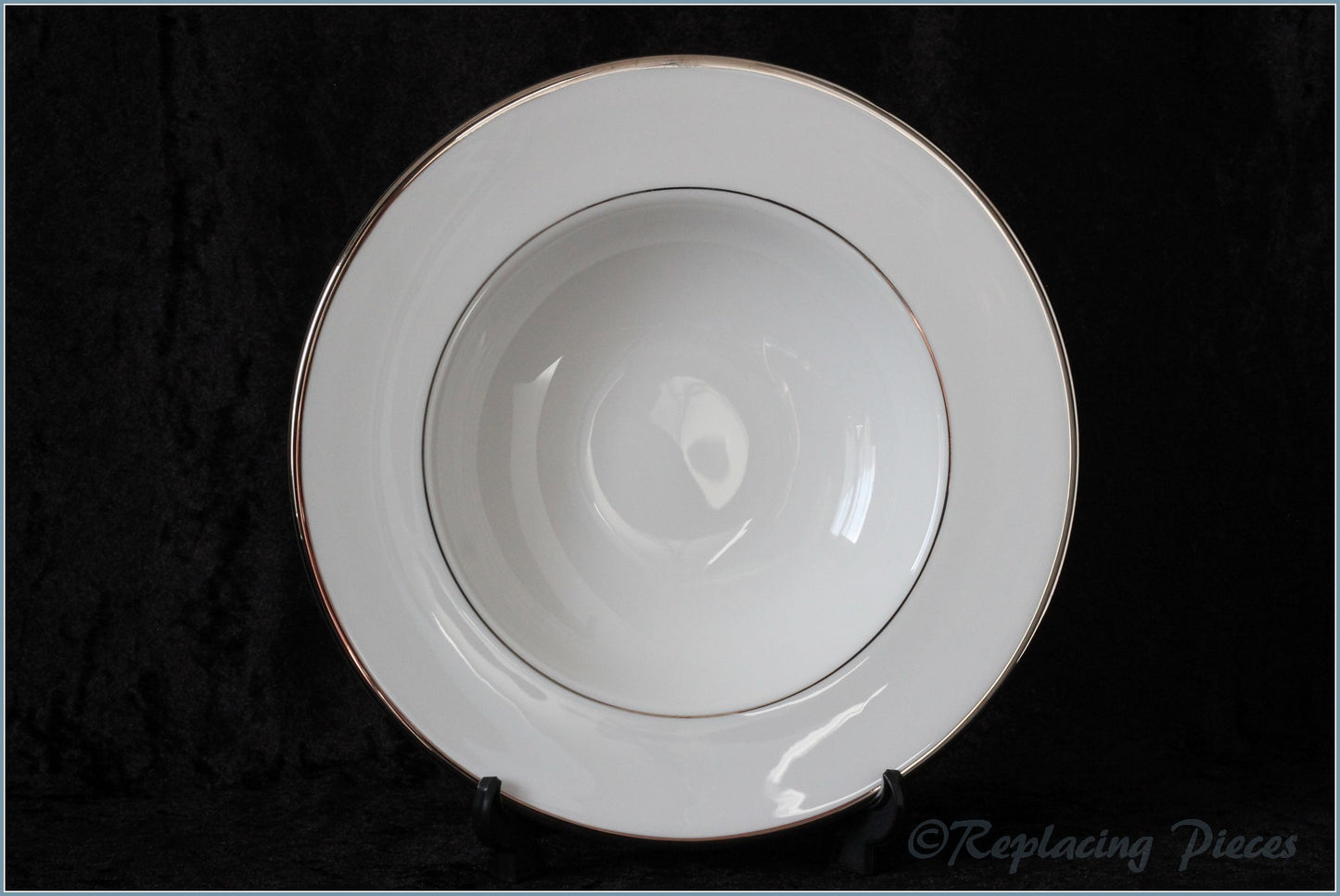 Royal Worcester - Monaco - 8" Rimmed Bowl