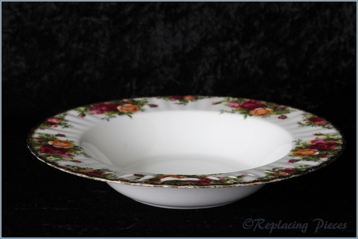 Royal Albert - Old Country Roses - 9 1/2" Rimmed Bowl