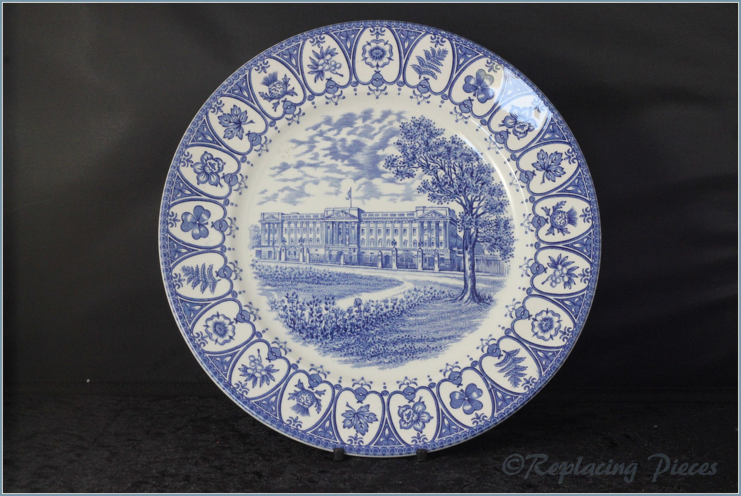Broadhurst - Queens Silver Jubilee - 8 7/8" Salad Plate