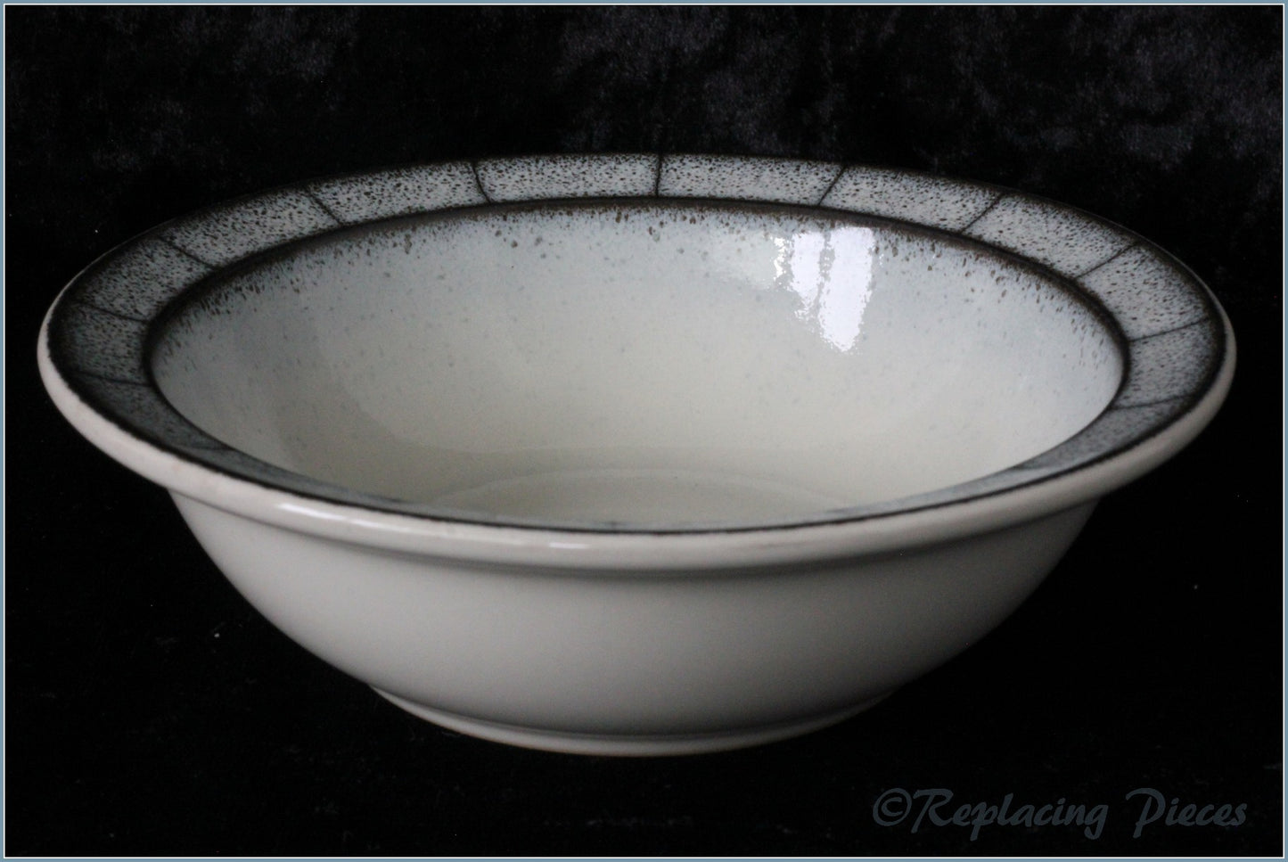 Denby - Saturn - 7 1/8" Rimmed Bowl