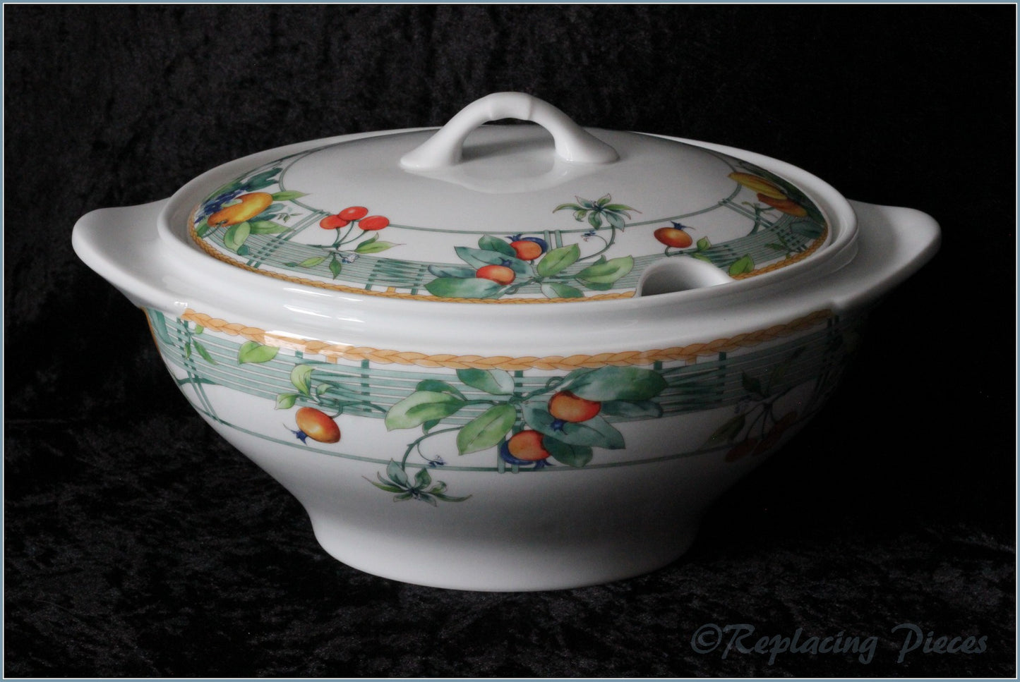 Wedgwood - Eden (Home) - Soup Tureen