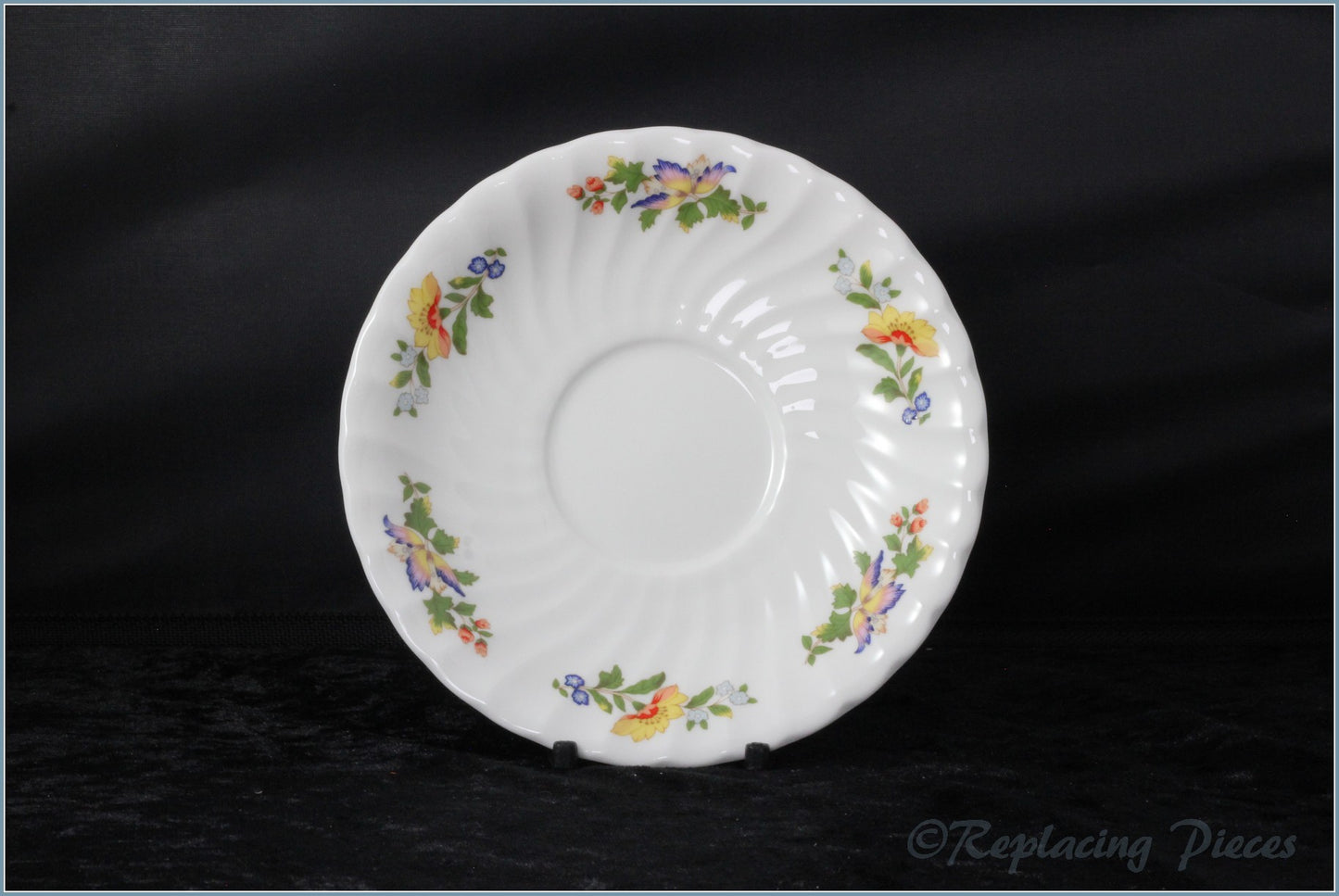 Aynsley - Cottage Garden - Tea Saucer
