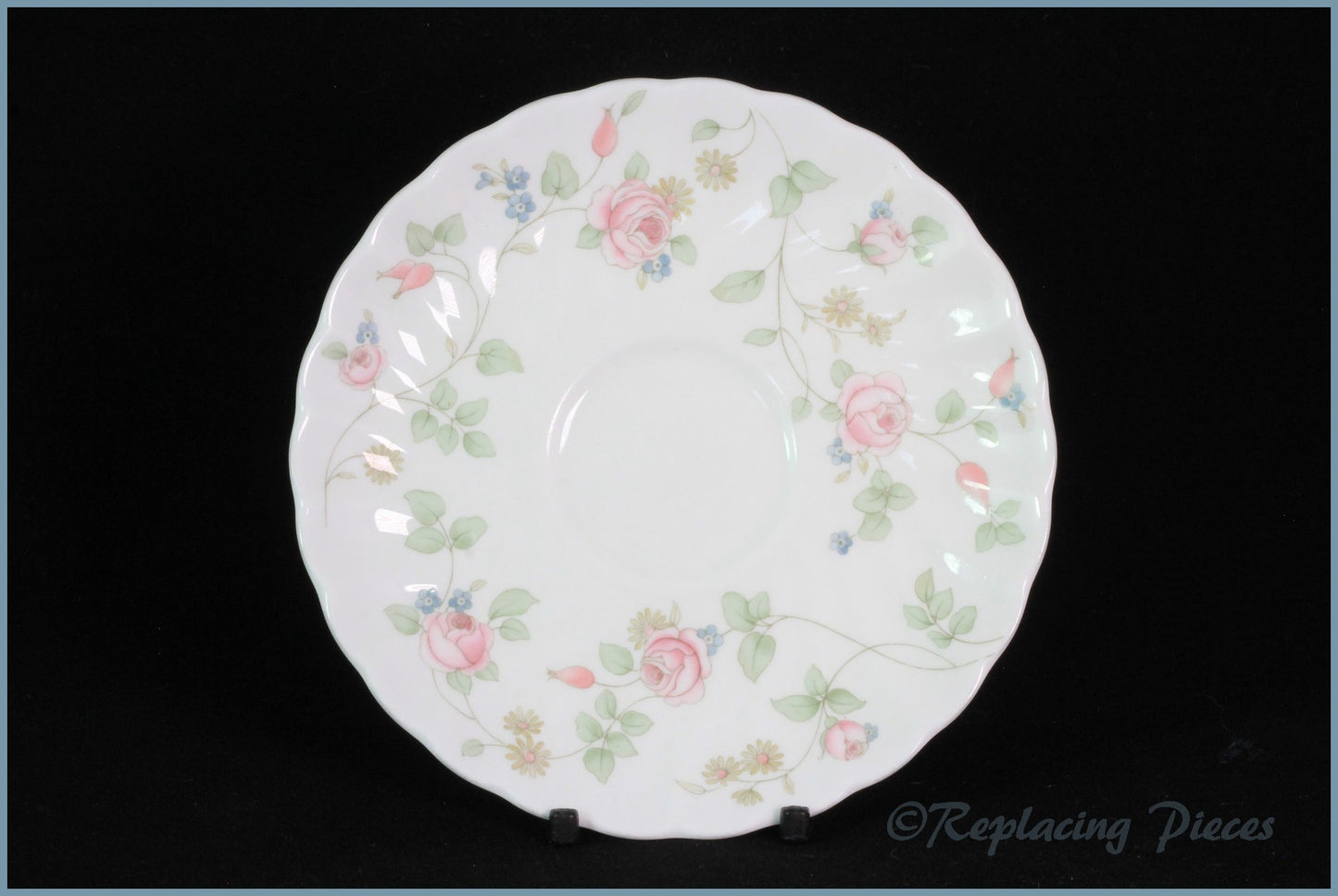 Wedgwood - Rosehip - Tea Saucer