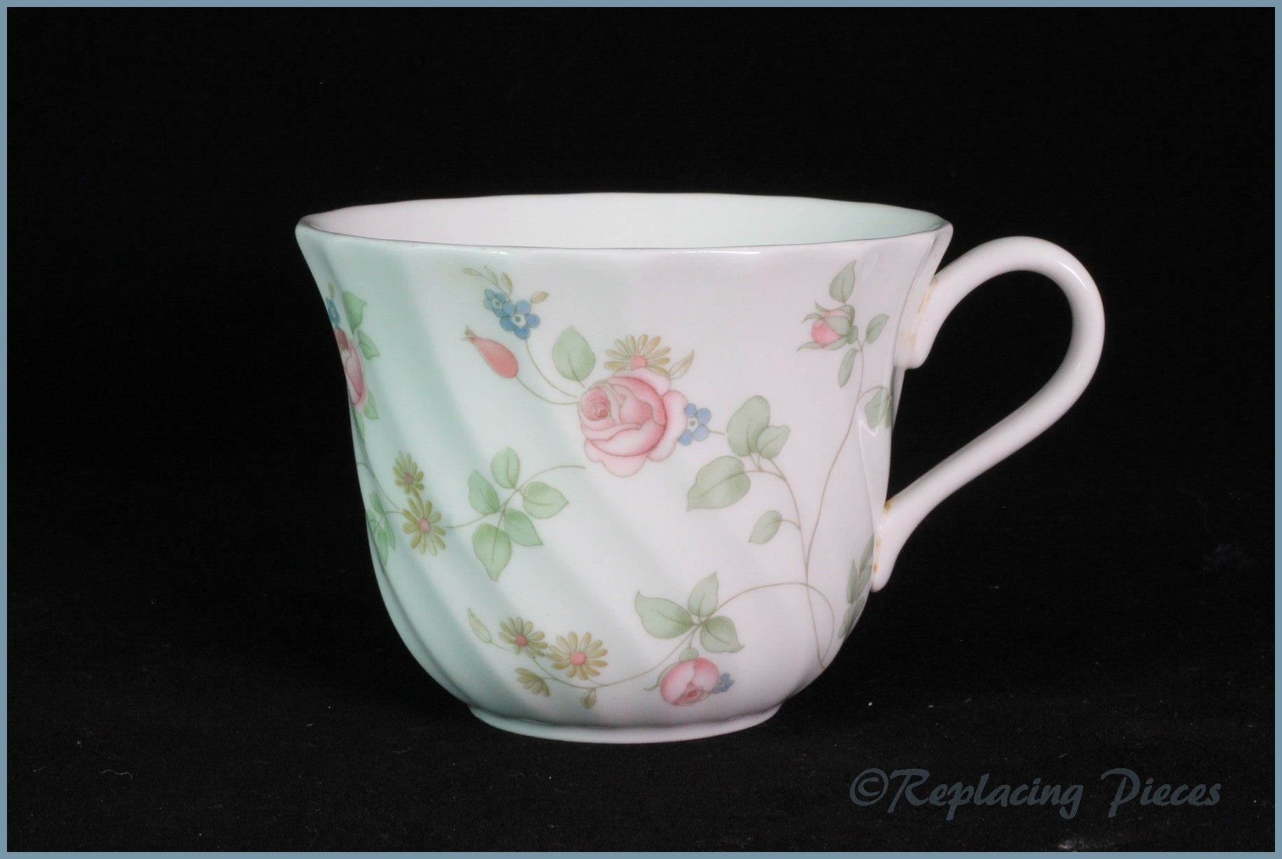 Wedgwood - Rosehip - Teacup