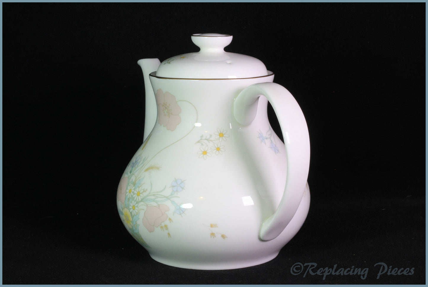 Royal Doulton - Flirtation (H5043) - Teapot
