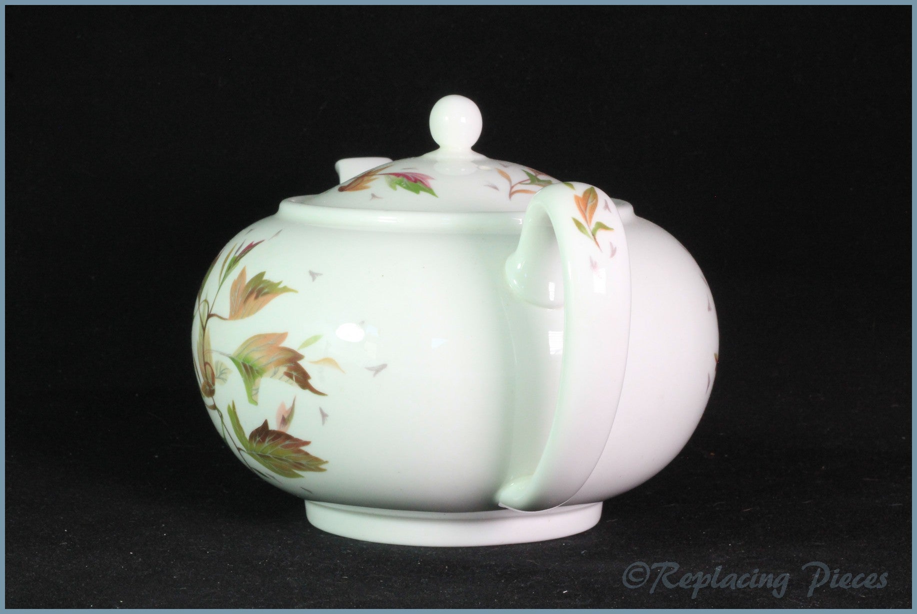 Wedgwood - Wakefield - 2 Pint Teapot