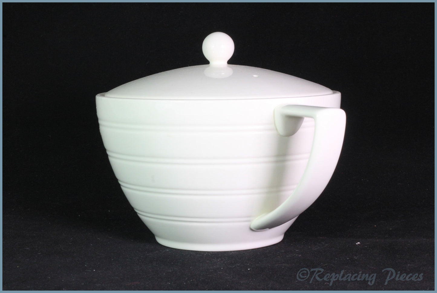 Wedgwood - Jasper Conran - Casual (Cream) - 2 Pint Teapot