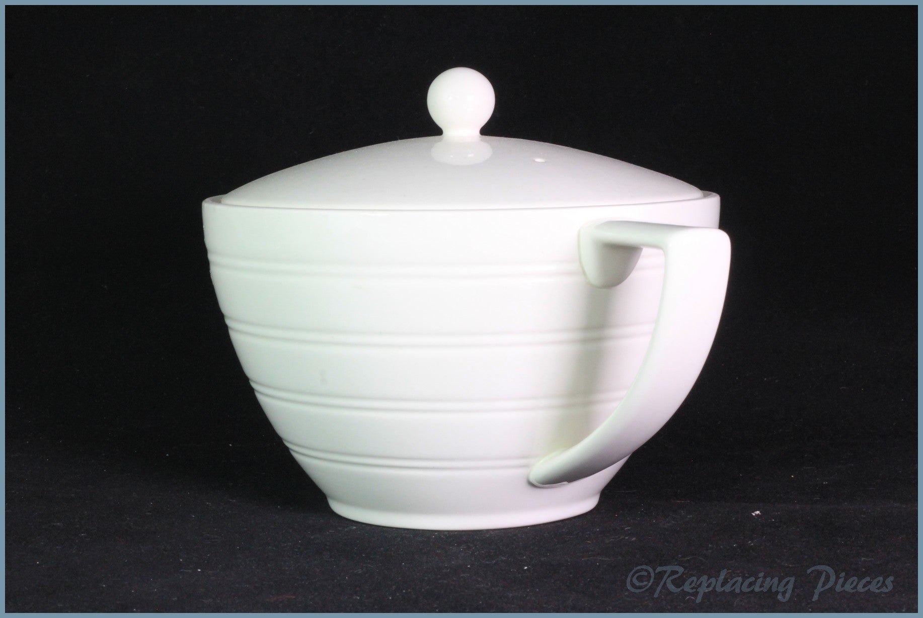 Wedgwood - Jasper Conran - Casual (Cream) - 2 Pint Teapot